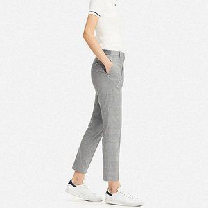 Uniqlo Ankle Length Grey Plaid Pants